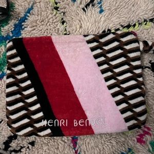 Henri Bendel toiletry bag